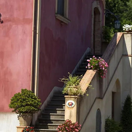 I Tre Tigli - Farm stay Rutino